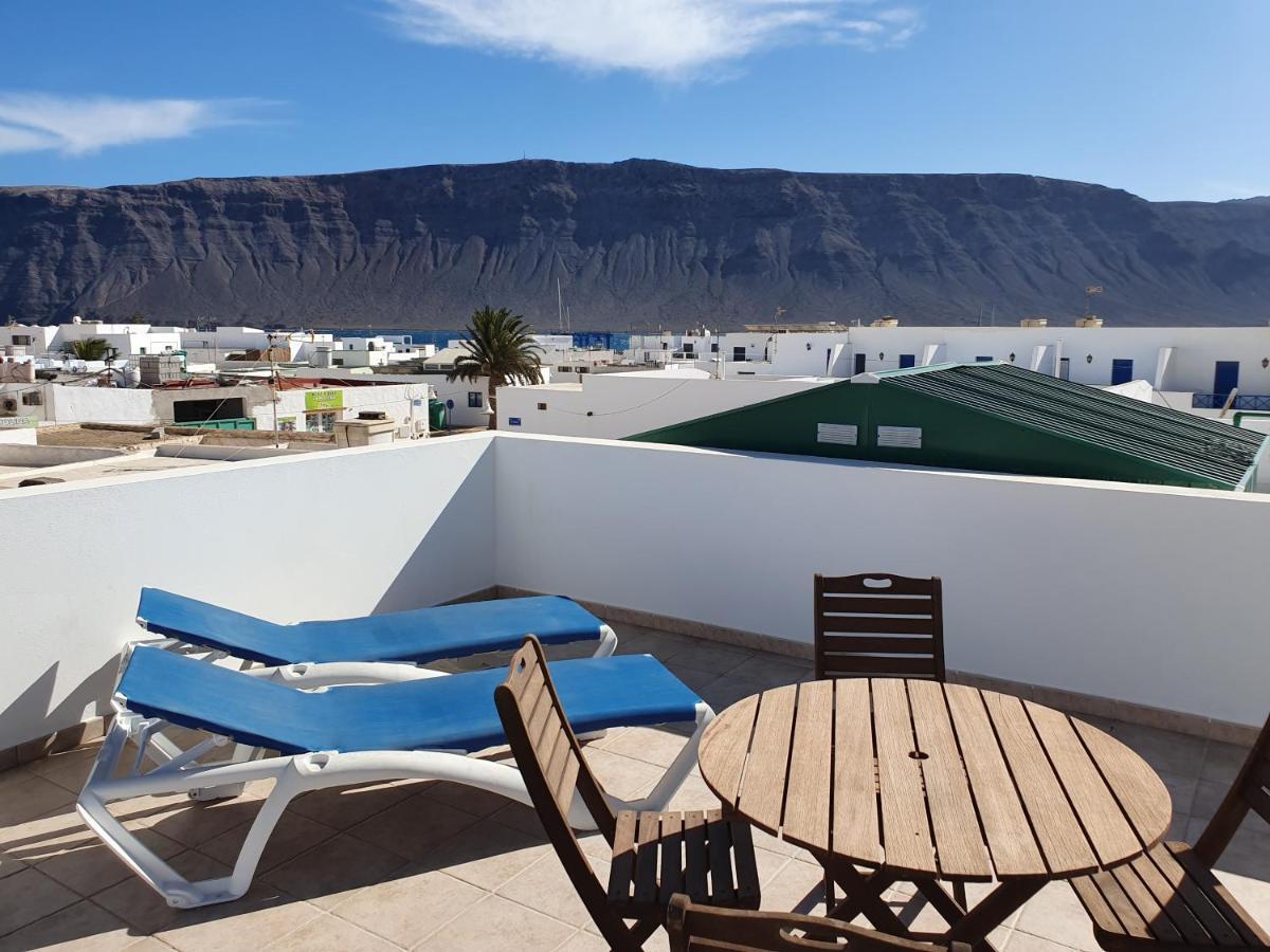 Apartamentos Graciosamar Caleta de Sebo Εξωτερικό φωτογραφία